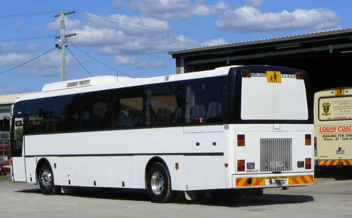Logan Coaches Autobus 68